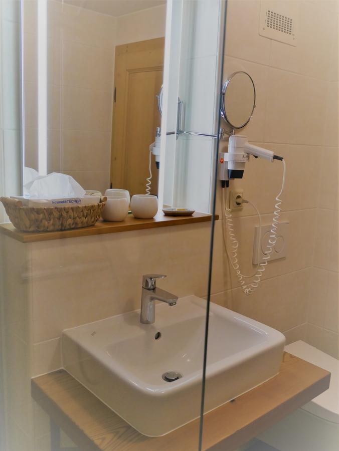 Landhotel Restaurant Hubinger Thorl Екстер'єр фото